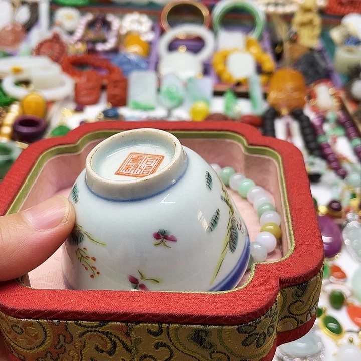 幸***团青花手绘小主人杯