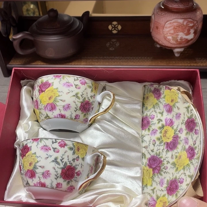 陶其他原盒，两套咖啡杯