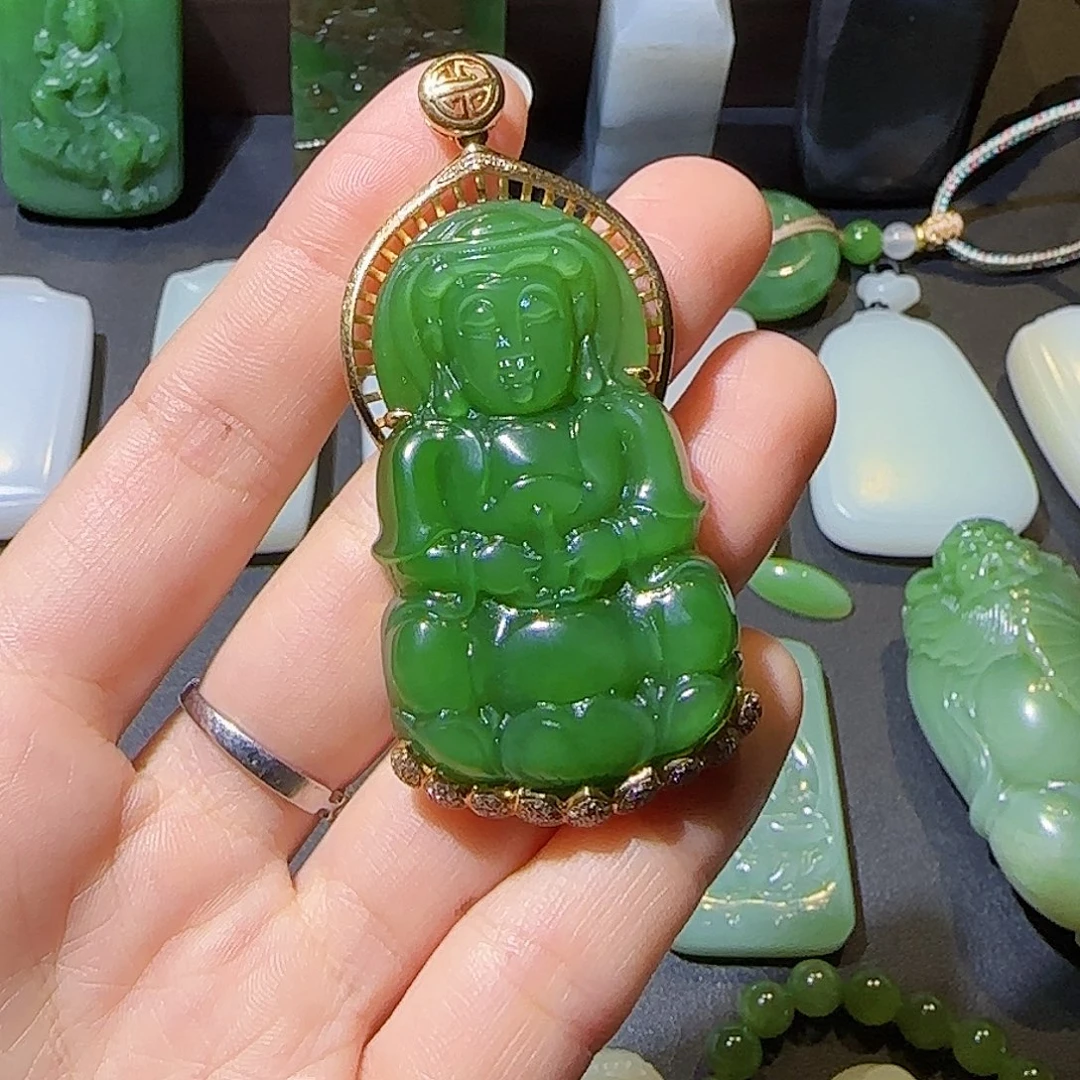 和田玉18K金镶嵌颈饰