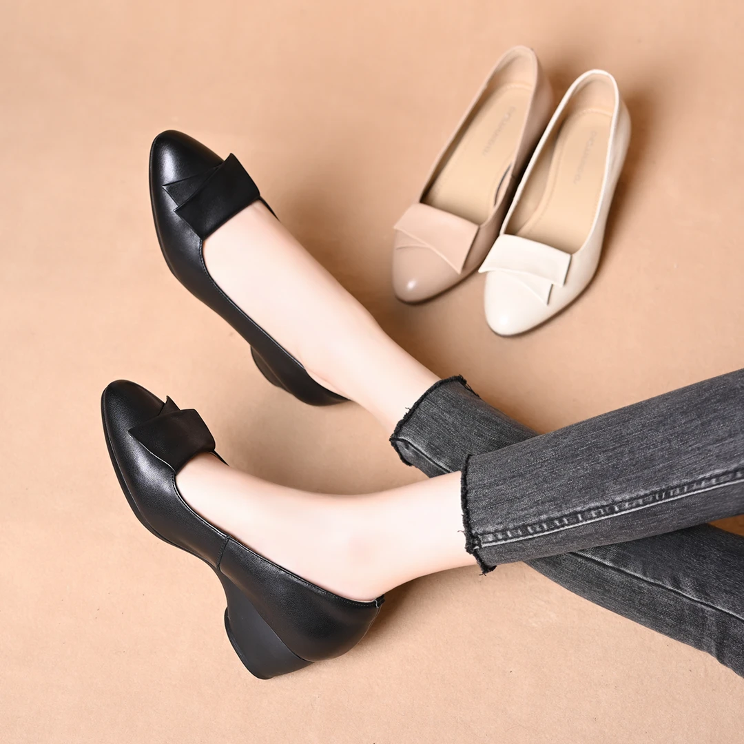 头层牛皮超软工作鞋百搭小皮鞋浅口单鞋通勤软底粗跟尖头女士女鞋