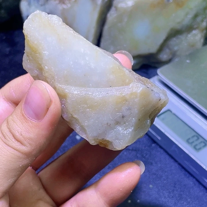 未镶嵌和田玉珠宝半成品