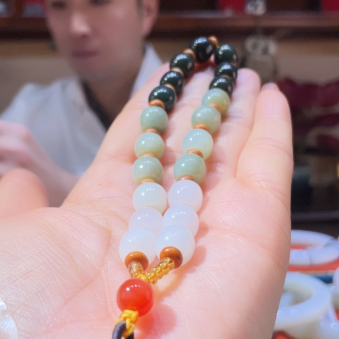 和田玉（白玉）未镶嵌车挂