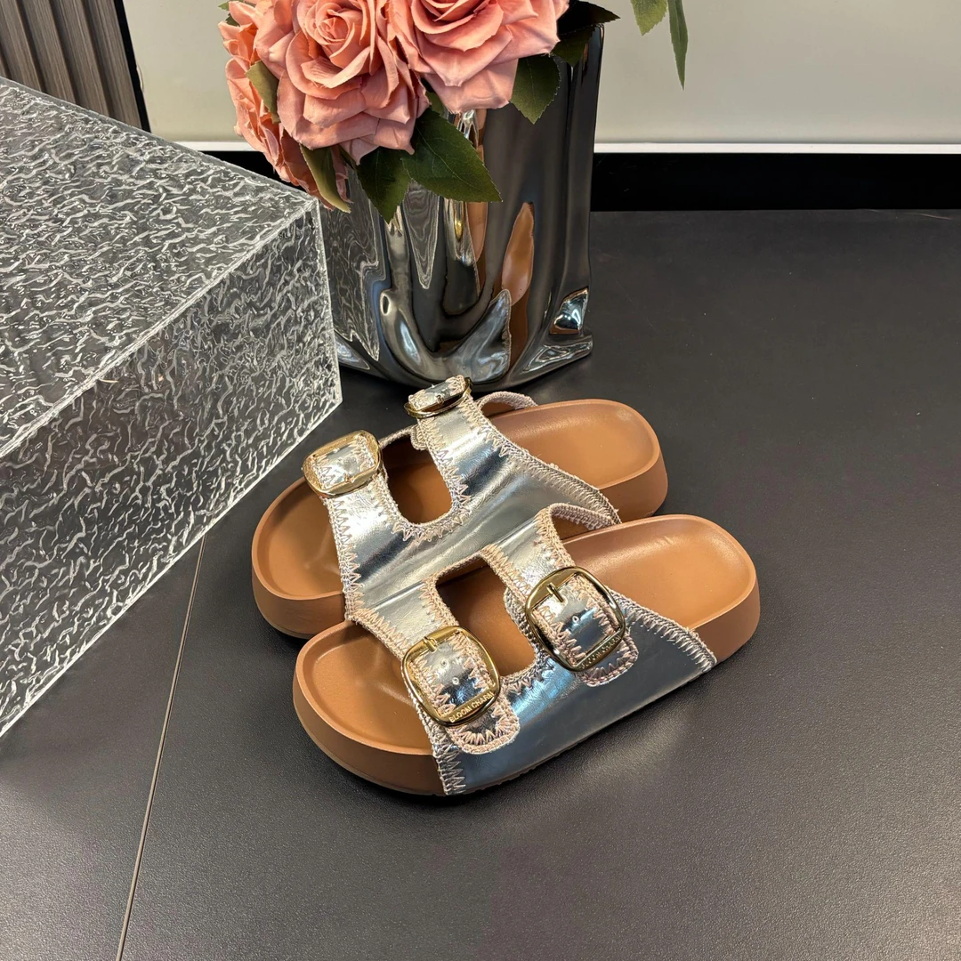 【罗曼】夏季时尚韩版简约设计感外穿厚底金属扣勃肯凉拖鞋