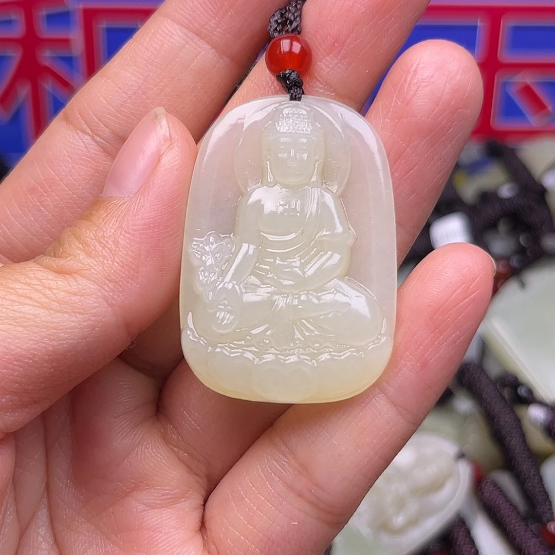 颈饰未镶嵌和田玉