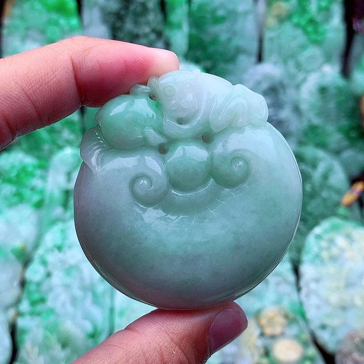 翡翠吊坠(不含链)未镶嵌