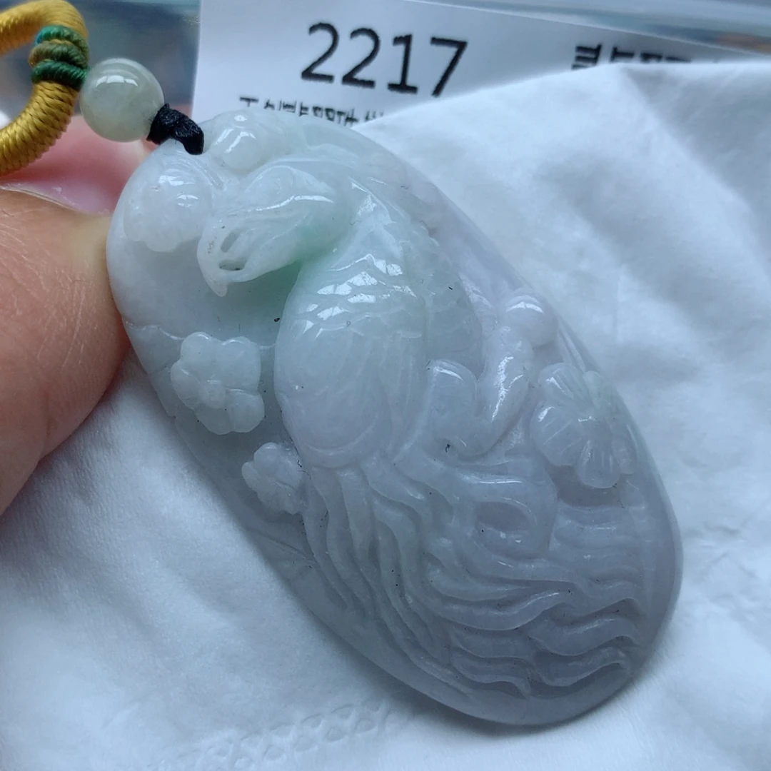 翡翠颈饰未镶嵌牌子