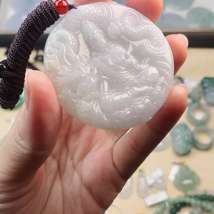颈饰未镶嵌翡翠龙