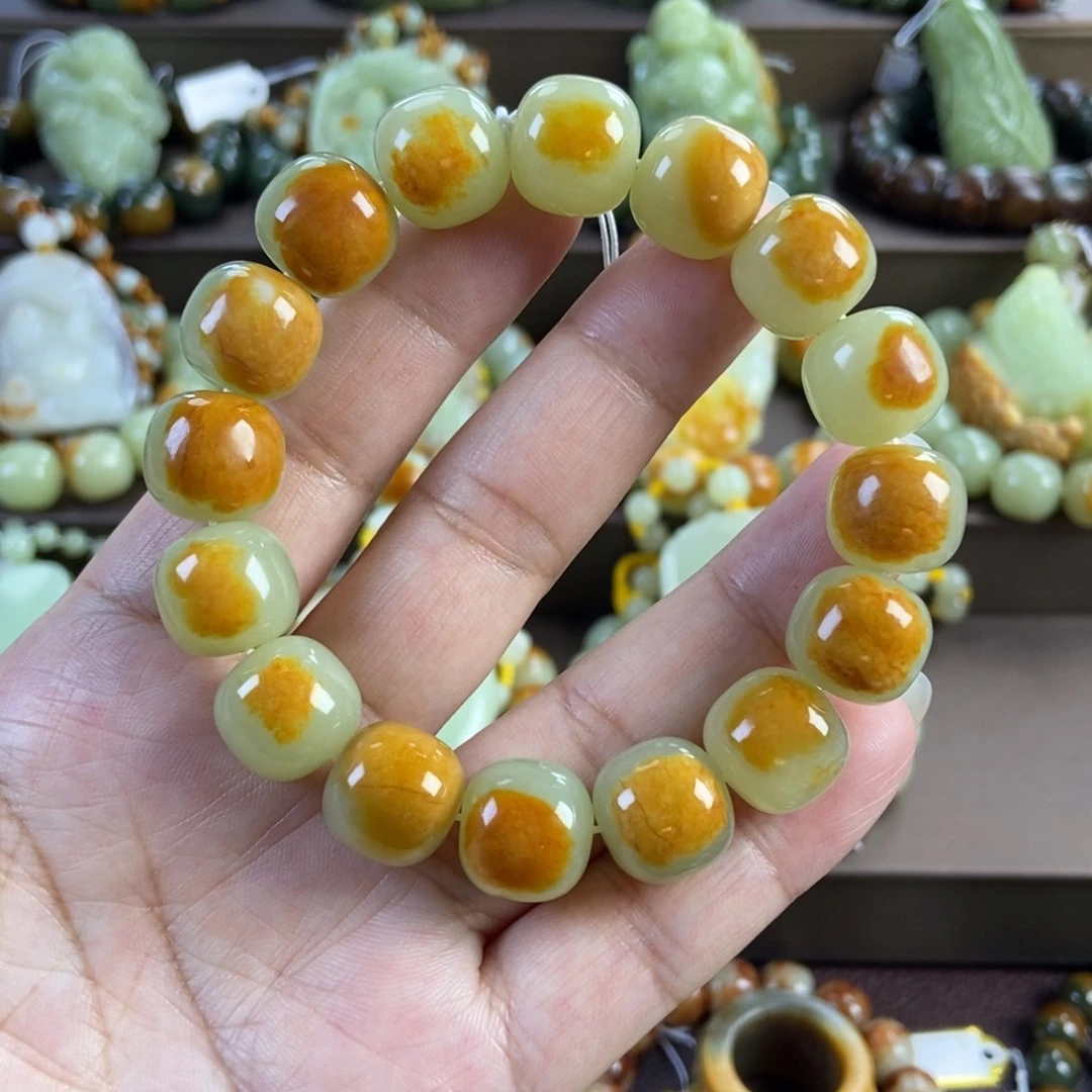 透闪石质玉未镶嵌手串