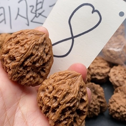 桃核吊坠38全品南疆一根筋