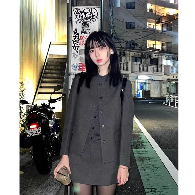 韩剧千金小香风套装女2025秋冬高级感穿搭西装外套半身短裙两件套