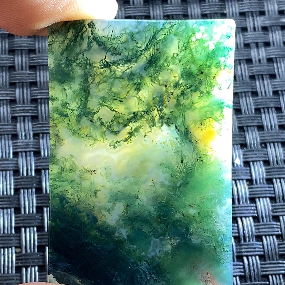 未镶嵌颈饰玛瑙/玉髓春*