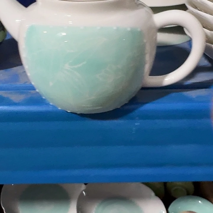 陆陆续续连续哭哭哭 哭哭了ckxkco