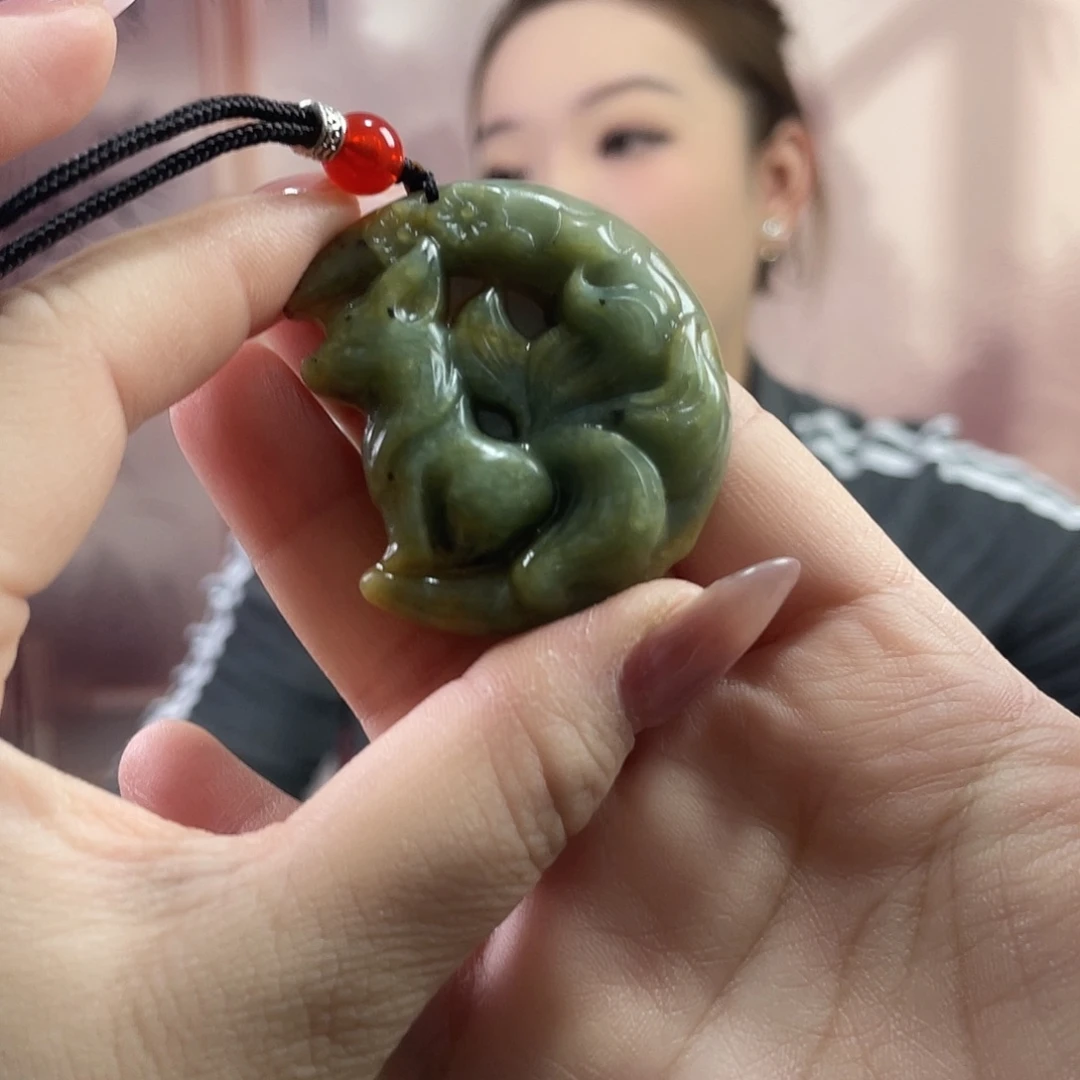 蛇纹石玉未镶嵌吊坠(赠链)