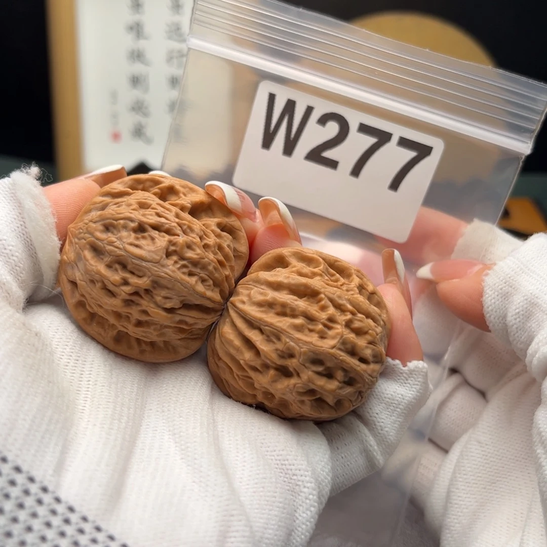 文玩核桃把件39铁锤w 277