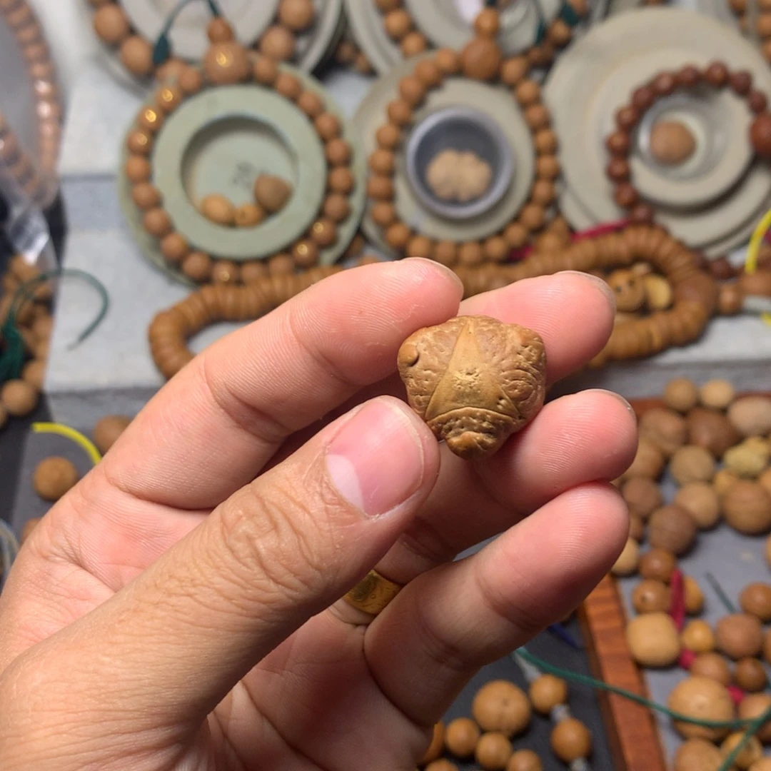 凤眼菩提吊坠Y*藏区恶魔龙眼三通