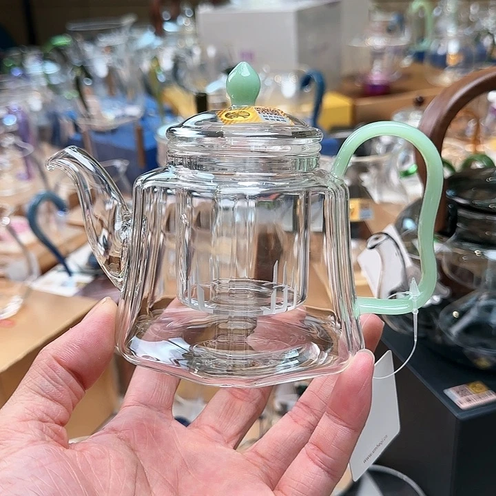 禾器浅玉色锦瑞壶