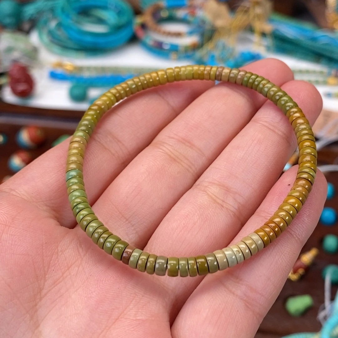 绿松石未镶嵌咖啡棕手串