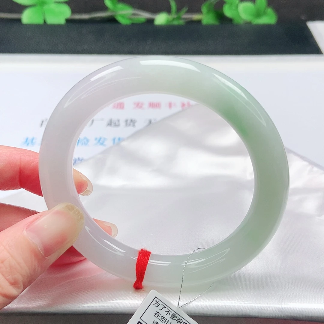翡翠未镶嵌手镯56圆条