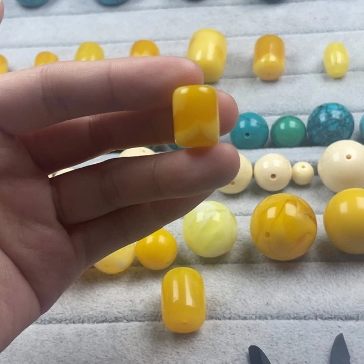 蜜蜡裸石未镶嵌优化蜜蜡桶珠12*16mm尺寸单颗黄花蜜款