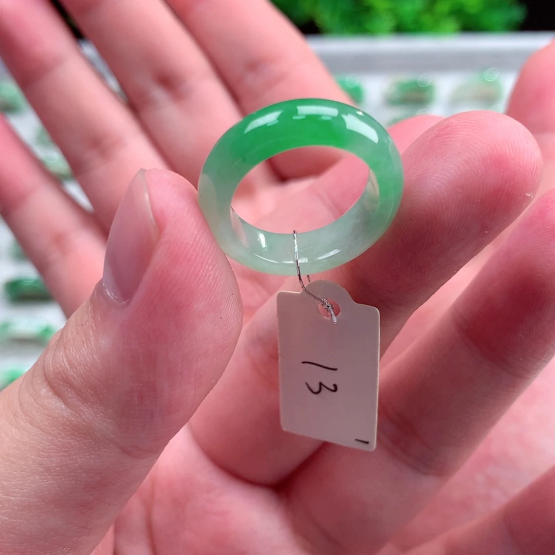 未镶嵌戒指翡翠天然