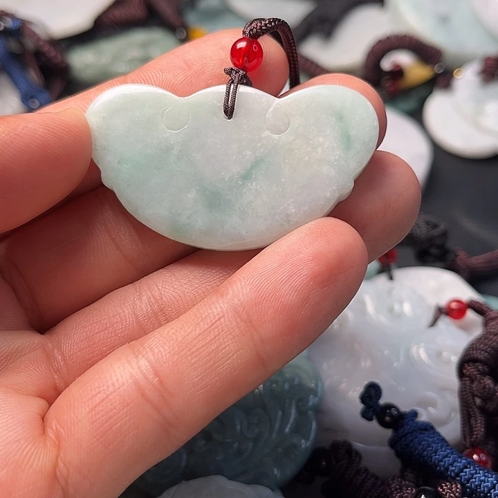 翡翠颈饰未镶嵌天然緬甸翡翠掛件