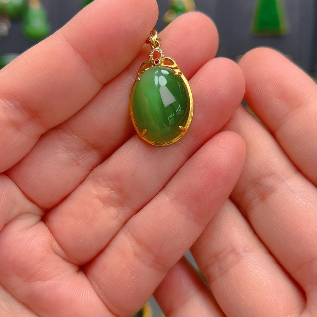 和田玉（碧玉）18K金镶嵌吊坠(不含链)