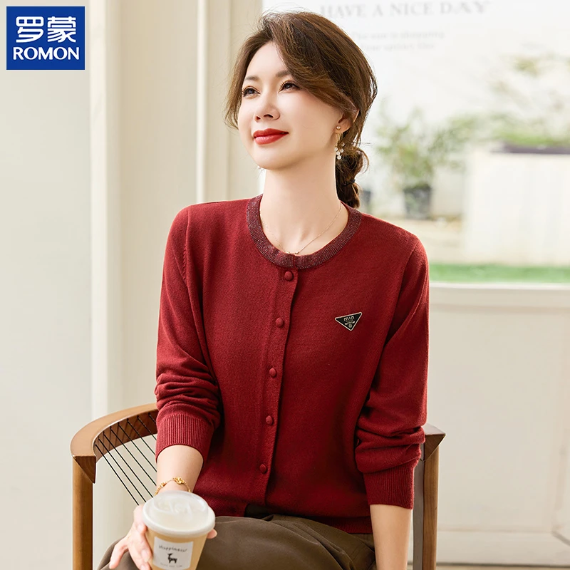 罗蒙时尚气质秋季妈妈装中年烫钻圆领长袖上衣中老年纯色秋款开衫