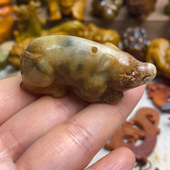 蛇纹石玉未镶嵌颈饰32