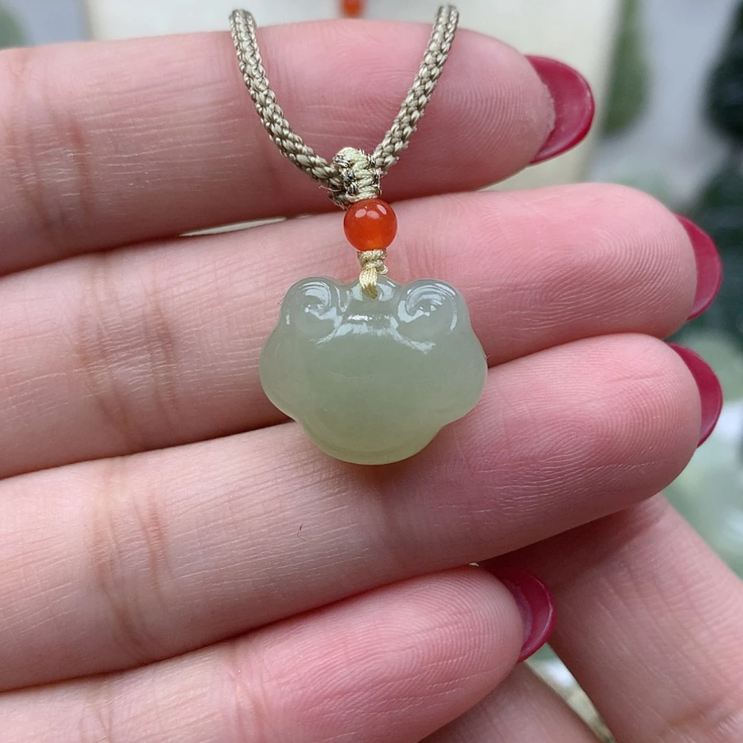 【闪购商品】颈饰未镶嵌和田玉