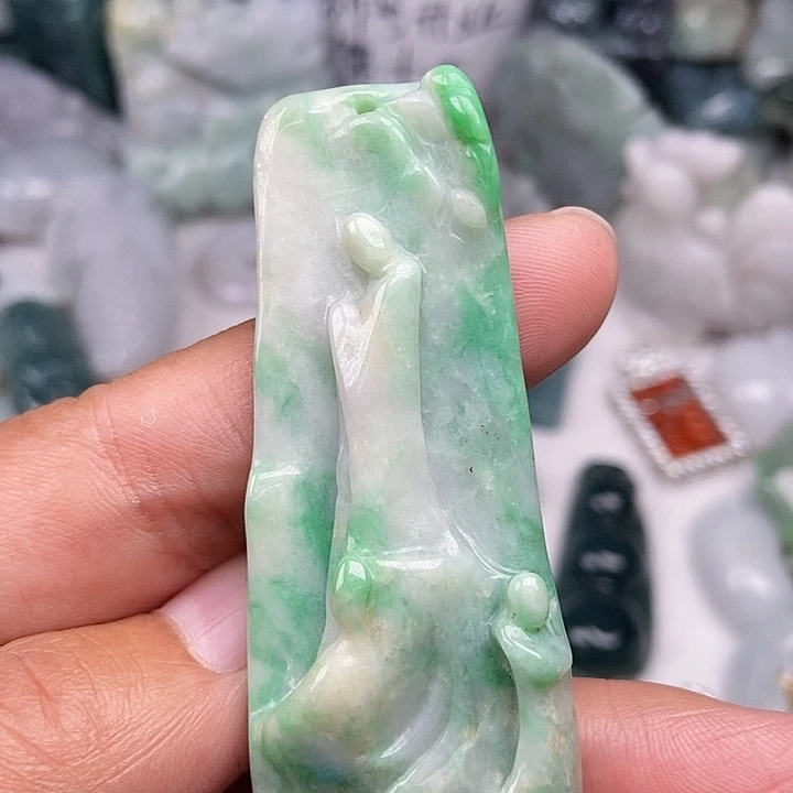 颈饰未镶嵌翡翠翡翠