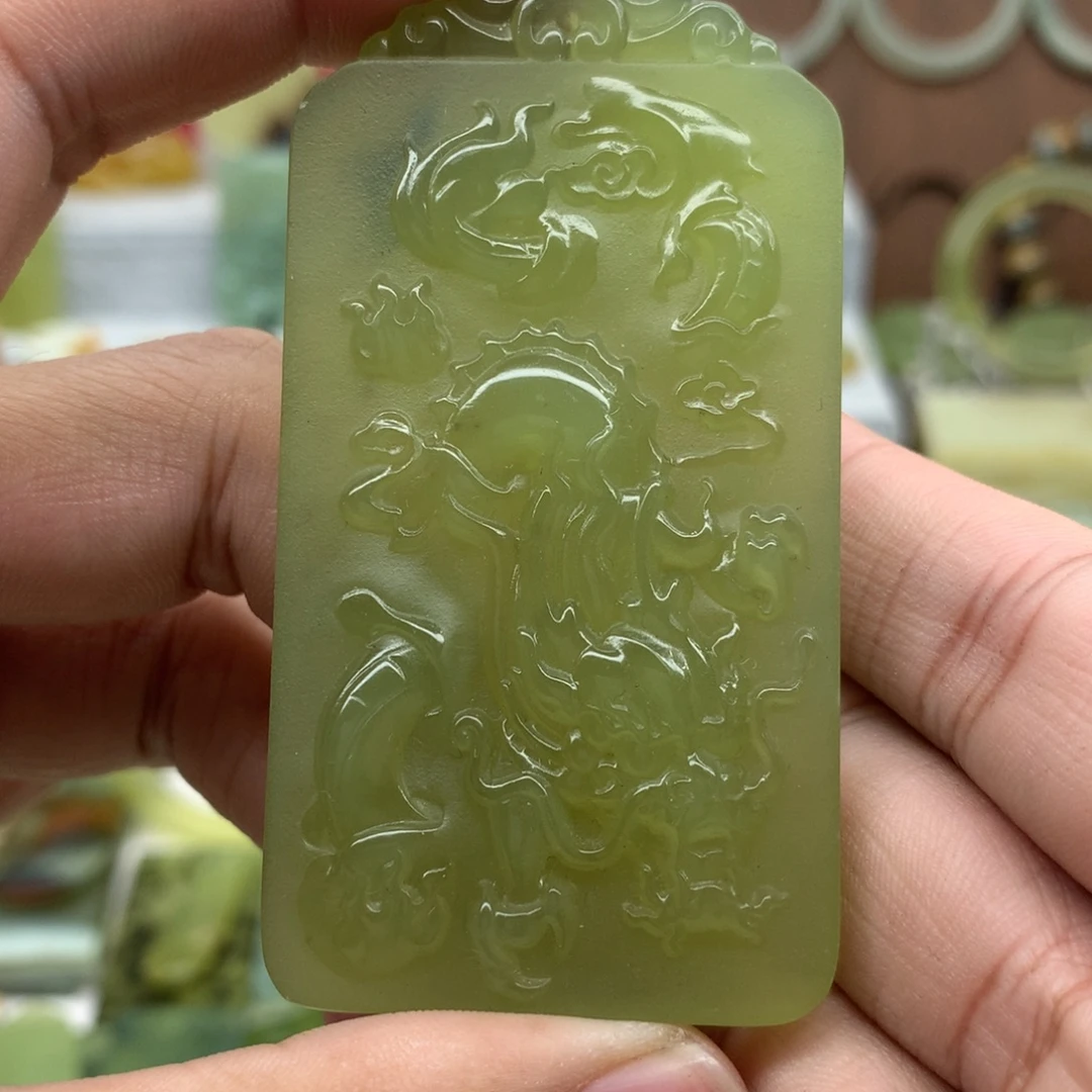 岫玉未镶嵌吊坠(不含链)