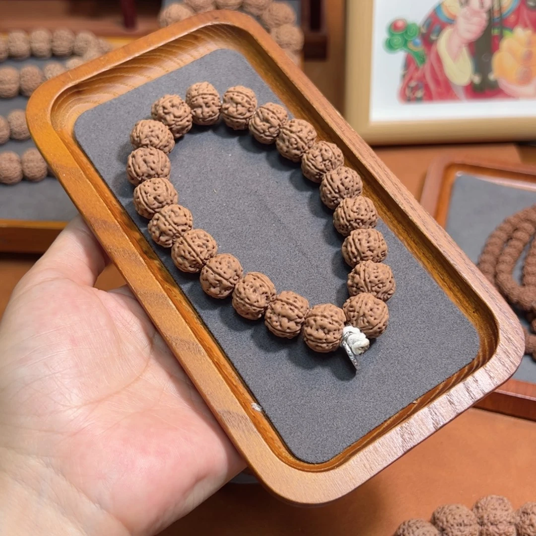 金刚菩提手串嘿****人15标款老树王金刚菩提手串