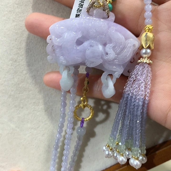 翡翠未镶嵌颈饰翡翠吊坠