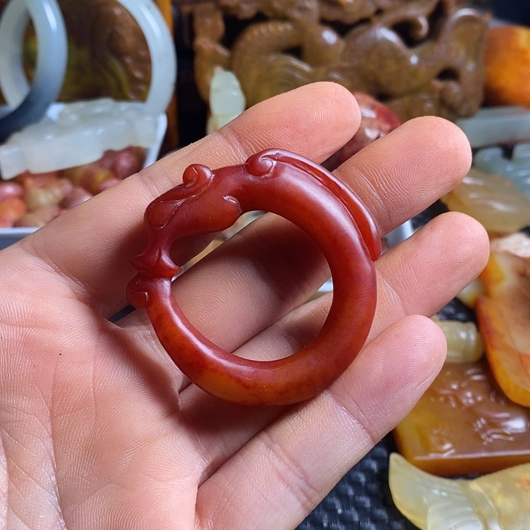 岫岩老玉（透闪石质玉）未镶嵌珠宝奇石