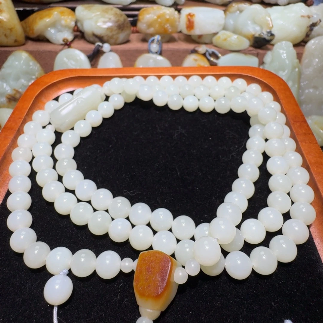 和田玉未镶嵌项链