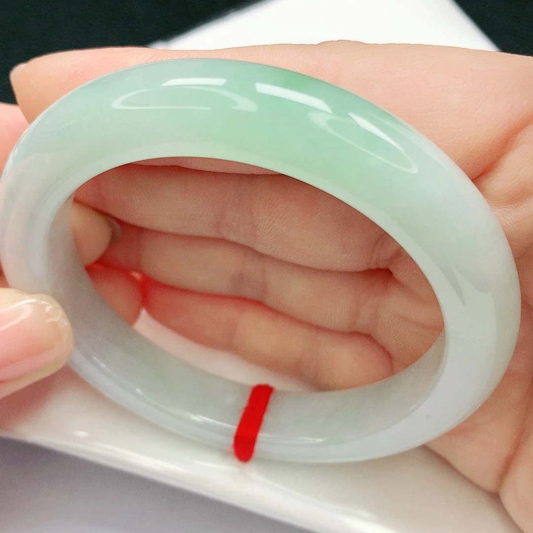 未镶嵌手镯翡翠翡翠