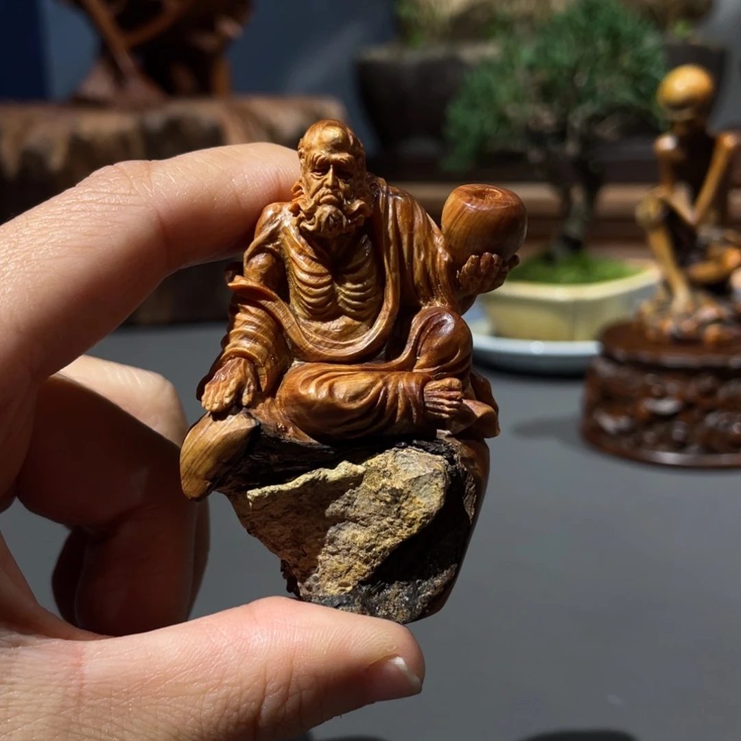 木简**”木雕工艺品有限公司