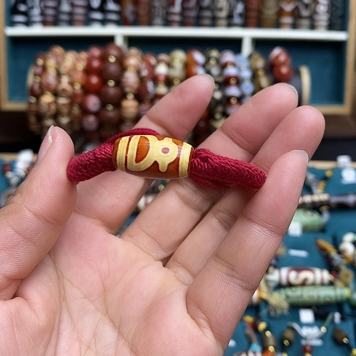 玛瑙/玉髓颈饰合金