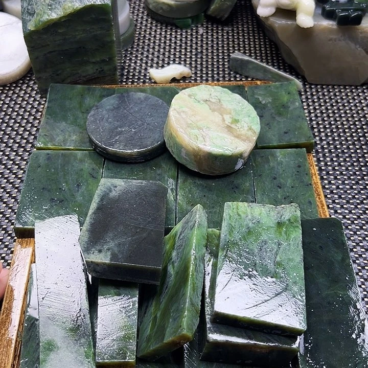 和田玉珠宝半成品未镶嵌d****g