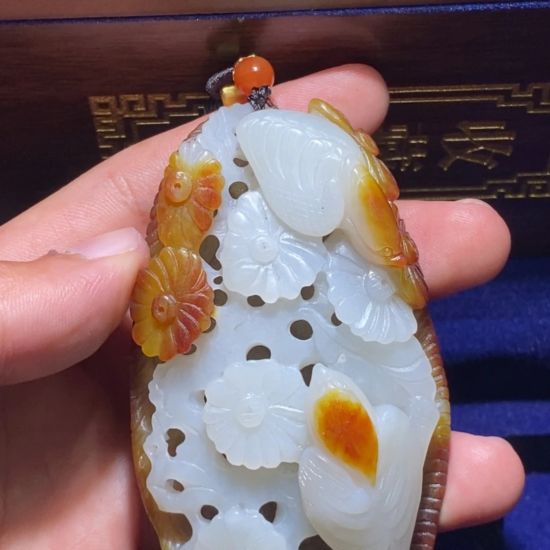 和田玉未镶嵌颈饰郭*d