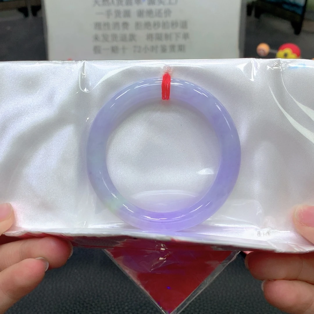 翡翠未镶嵌手镯50圆