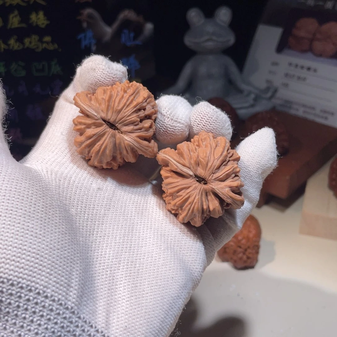 文玩核桃把件四座楼4038，227013
