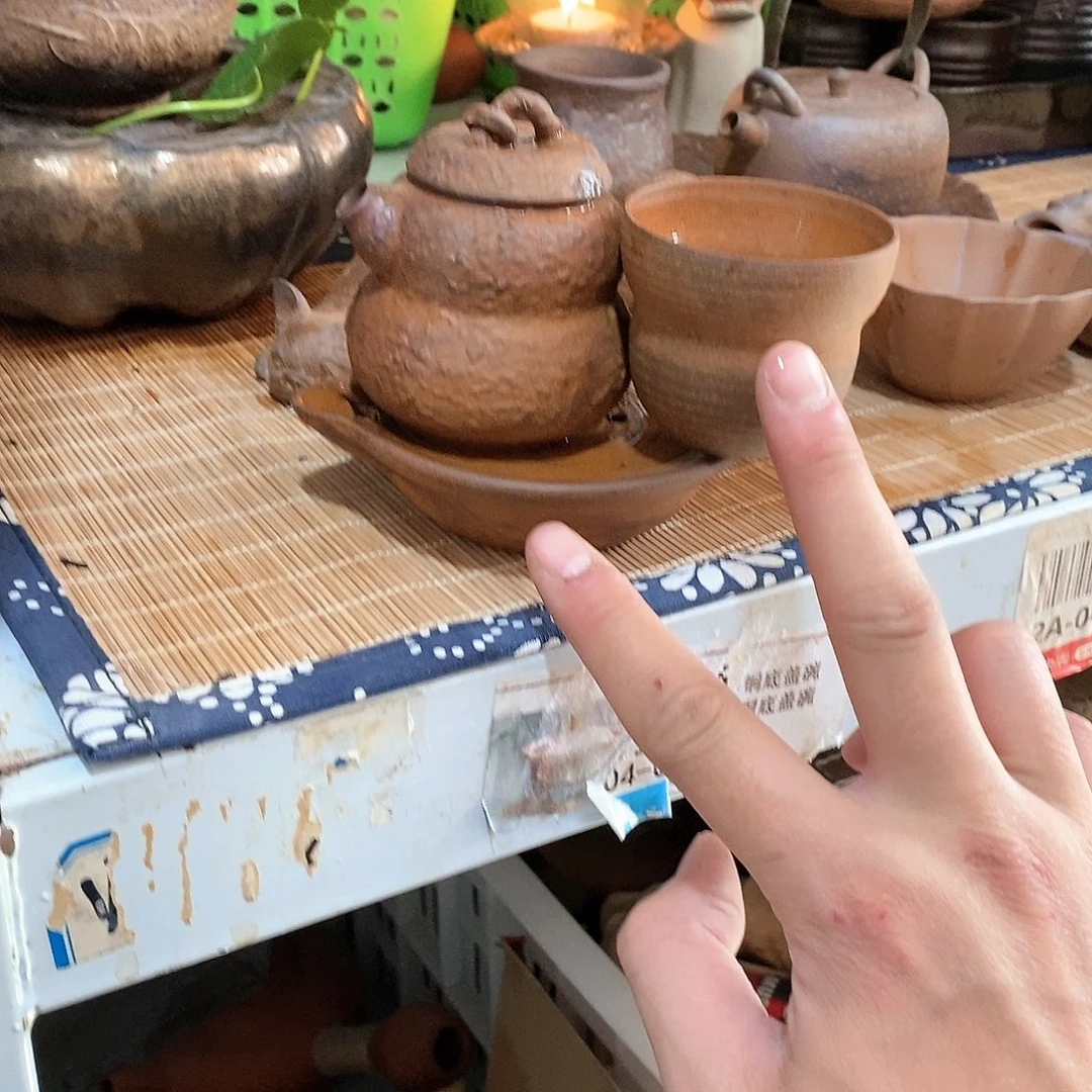 瓷片荷花的小秘密是否还有一个月内呢……粗