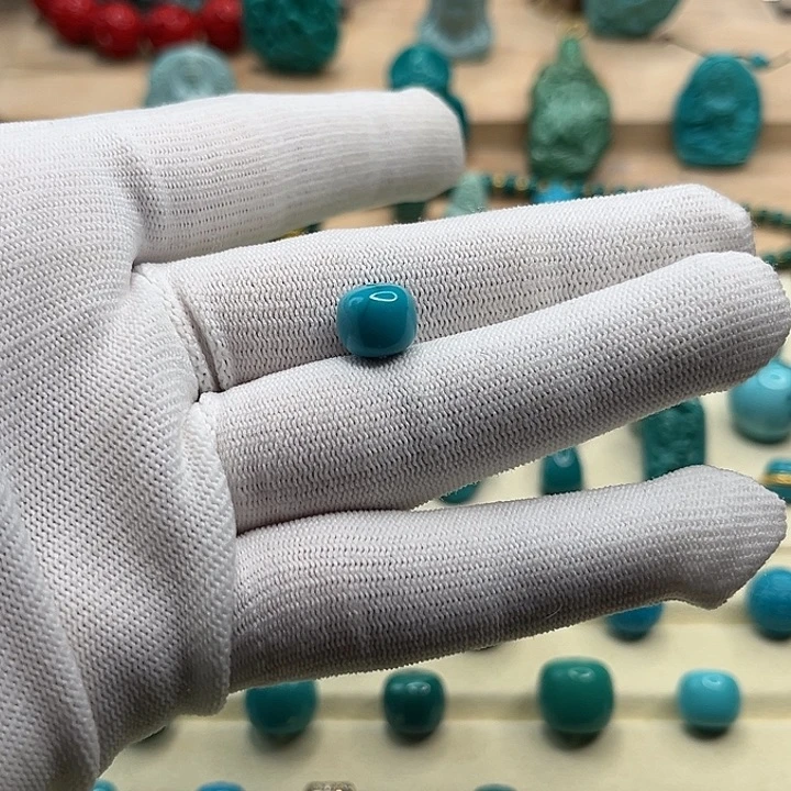 绿松石绿松石未镶嵌