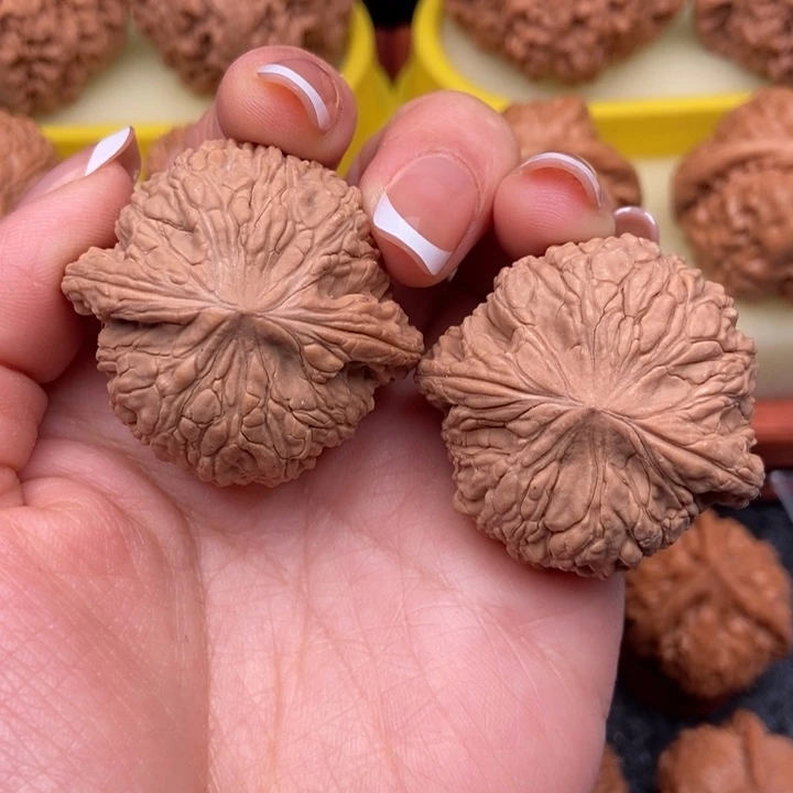 文玩核桃把件我***丫40全品泥鳅背