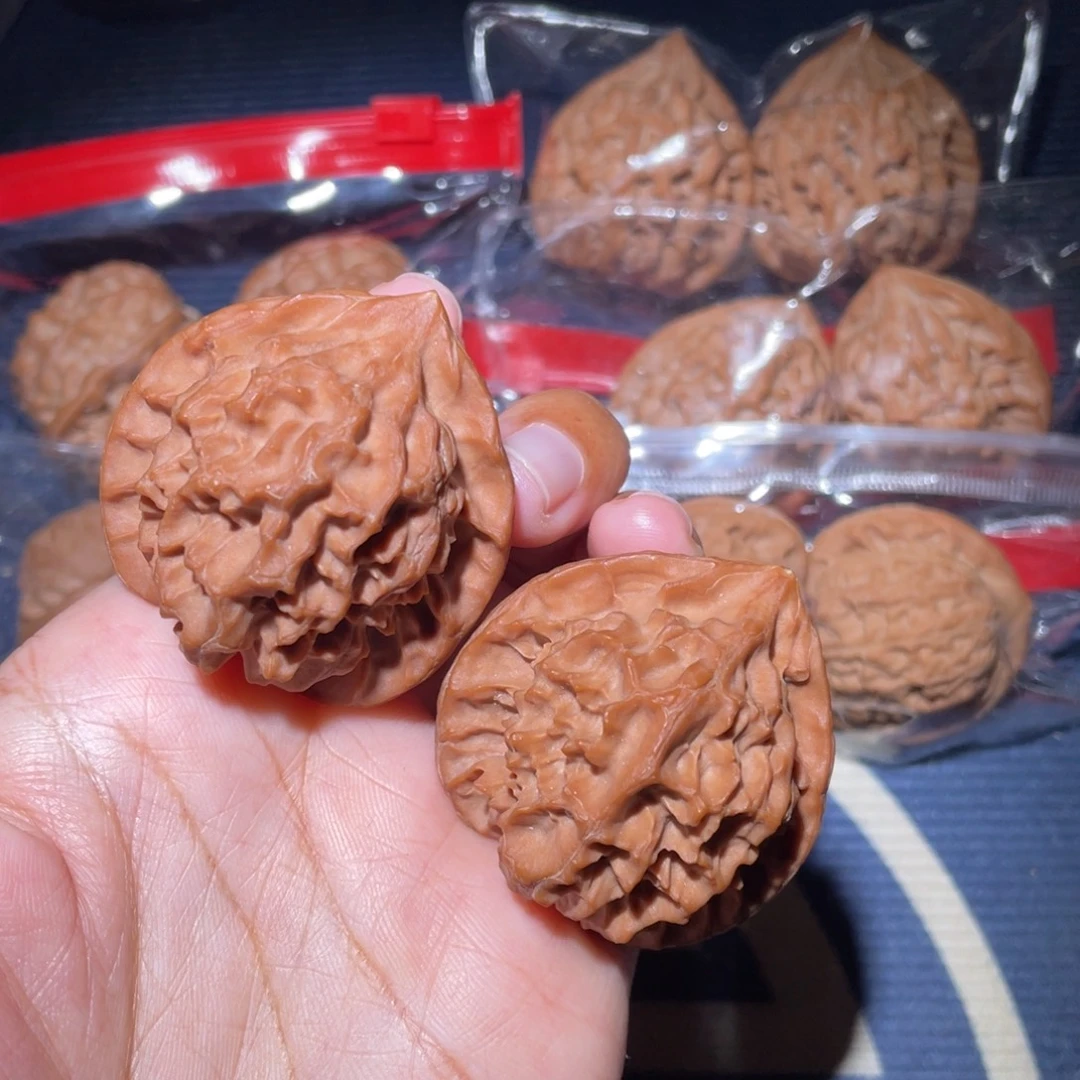 吊坠文玩核桃全品龙麟42+