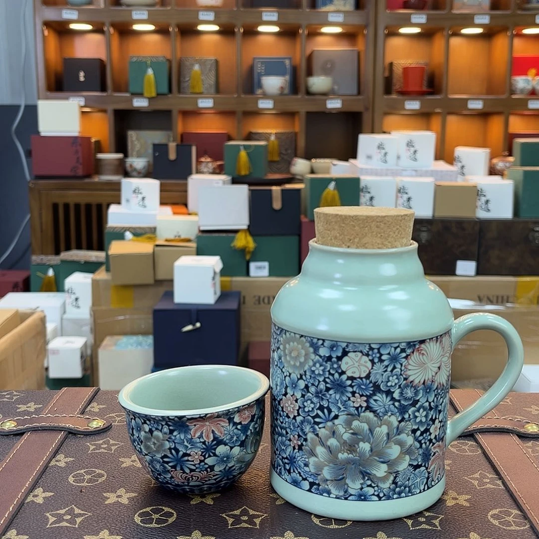 杯子哈哈哈哈啊哈