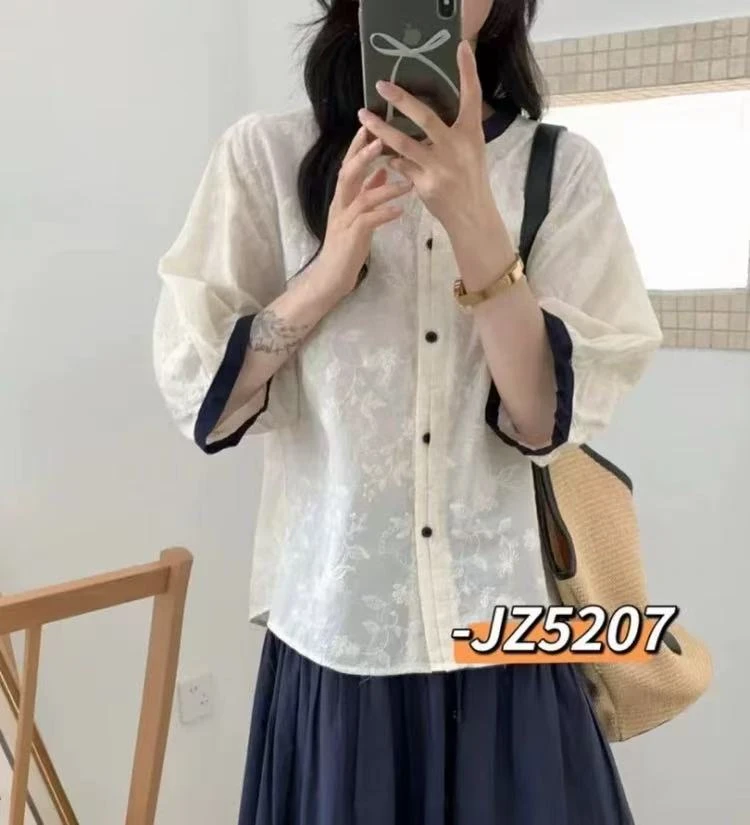 5207夏季法式刺绣短袖衬衫上衣圆领百搭小衫小众衬衣