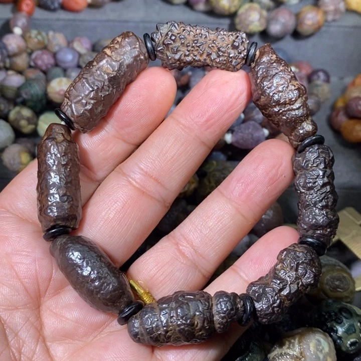 未镶嵌玛瑙/玉髓珠宝奇石