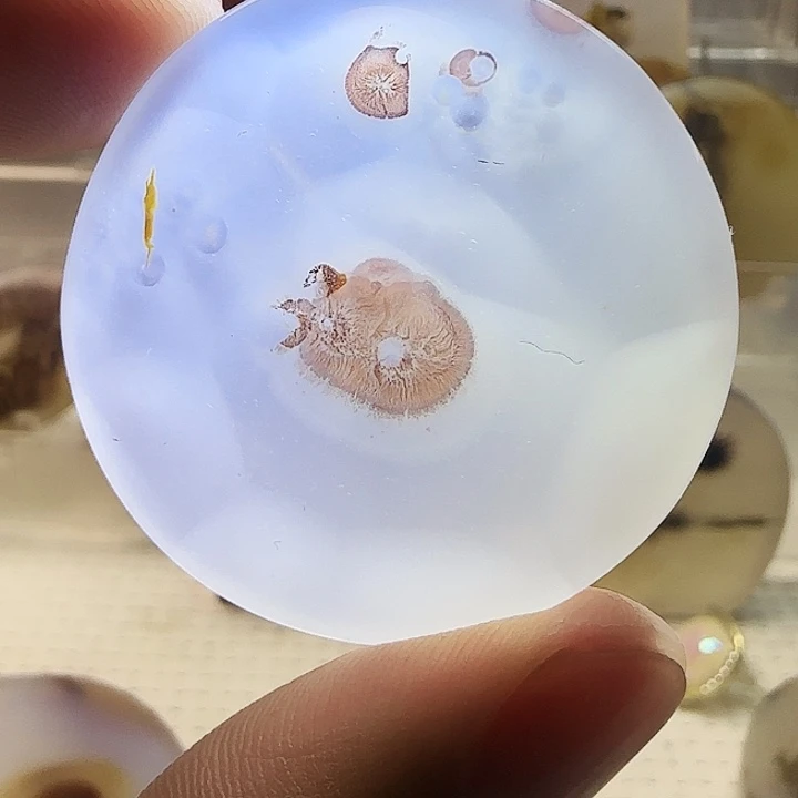 玛瑙/玉髓未镶嵌珠宝奇石